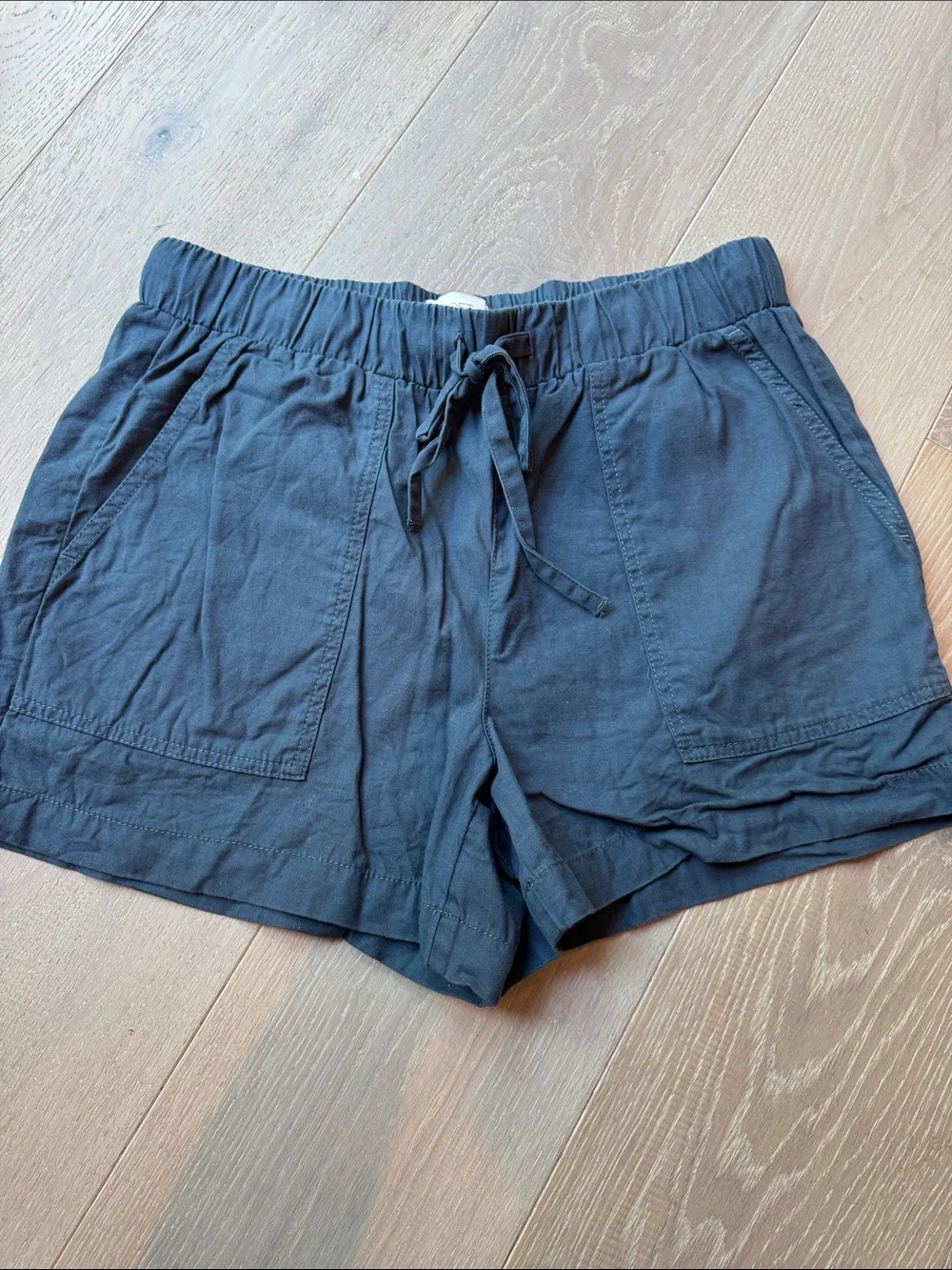 Women's Pull-On Drawstring Shorts - Black & Blue/Gray - Picture 4 of 6